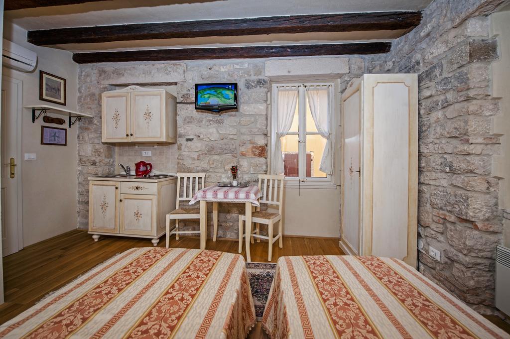 Residence Marco Polo Centro Storico Rovinj Zewnętrze zdjęcie